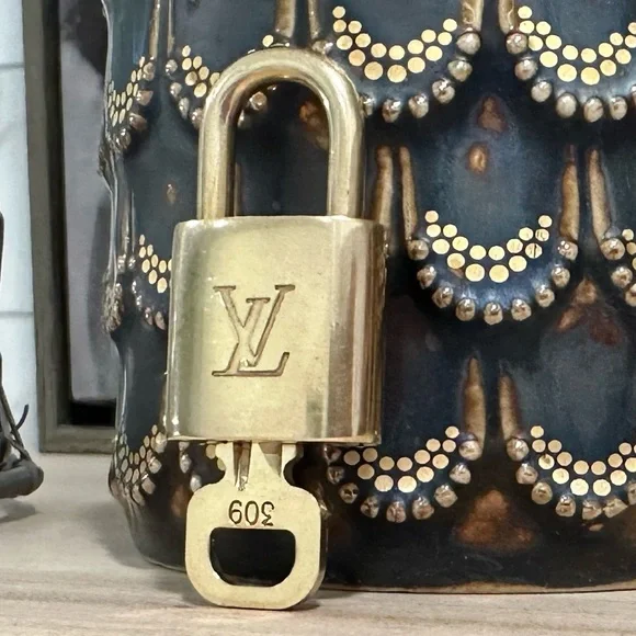 Authentic Louis Vuitton Padlock & Key #309 - Picture 3 of 6